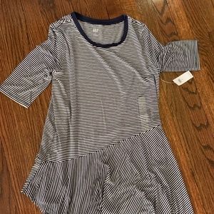Gap Tee NWT